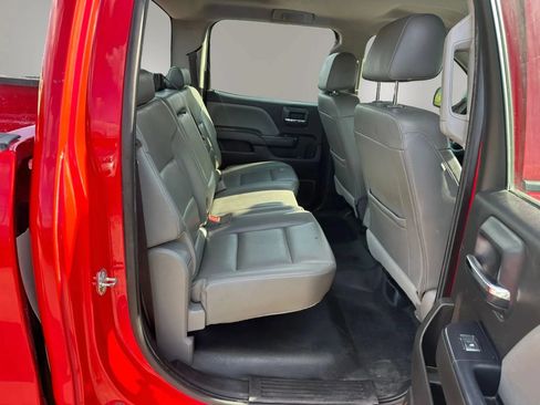 Used 2017 Chevrolet Silverado 2500 W/T AWD/4WD image 7