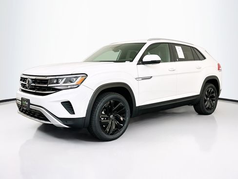 Used 2022 Volkswagen Atlas Cross Sport SE AWD/4WD image 3