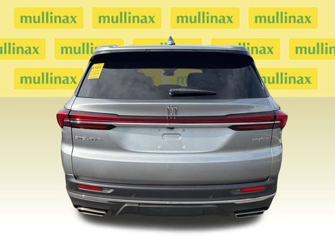 Used 2025 Buick Enclave Preferred image 48