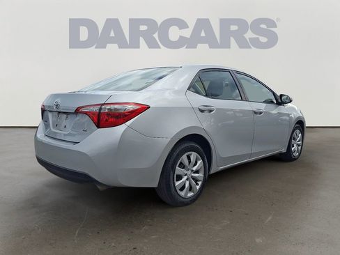 Used 2016 Toyota Corolla LE image 6