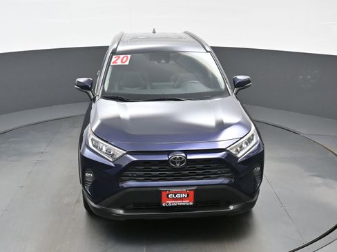 Used 2020 Toyota RAV4 XLE Premium FWD image 35