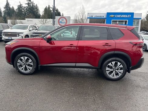 Used 2021 Nissan Rogue SV image 8