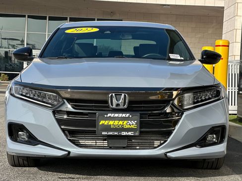 Used 2022 Honda Accord Sport image 9