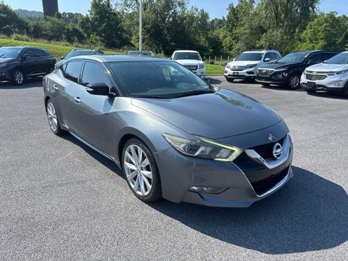 Used 2016 Nissan Maxima SR FWD image 2