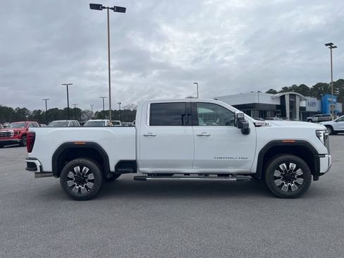 New 2026 GMC Sierra 2500 Denali image 3