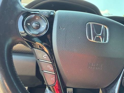 Used 2016 Honda Accord Sport image 20