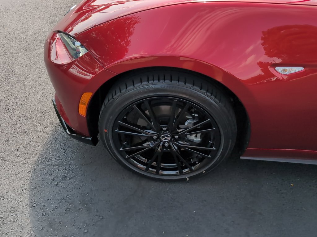 New 2026 MAZDA MX-5 Miata Club w/ Interior Package RWD image 18