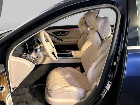 Used 2023 Mercedes-Benz S 580 4MATIC Sedan image 9
