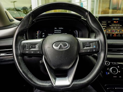 Certified 2023 INFINITI QX60 Luxe w/ Performance Audio Package image 14