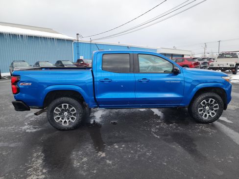Certified 2023 Chevrolet Colorado Z71 w/ Z71 Convenience Package 2 image 9