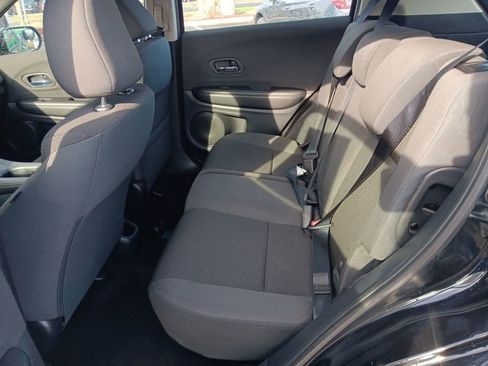 Used 2021 Honda HR-V LX image 22