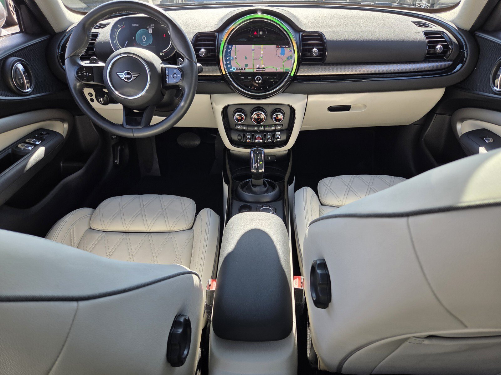 Used 2024 MINI Cooper Clubman S w/ Signature Upholstery Package FWD image 13