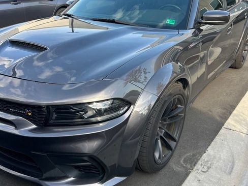 Used 2022 Dodge Charger Scat Pack RWD image 3