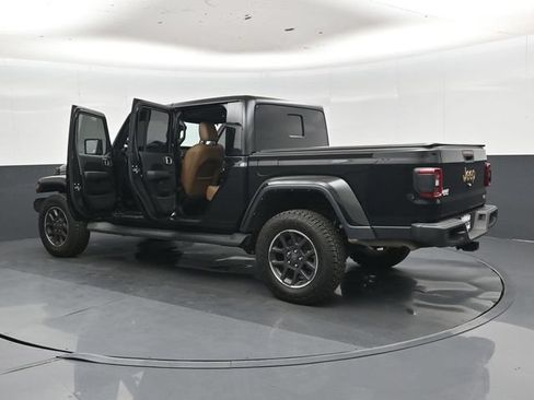 Used 2022 Jeep Gladiator Overland w/ Popular Equipment Package AWD/4WD image 48
