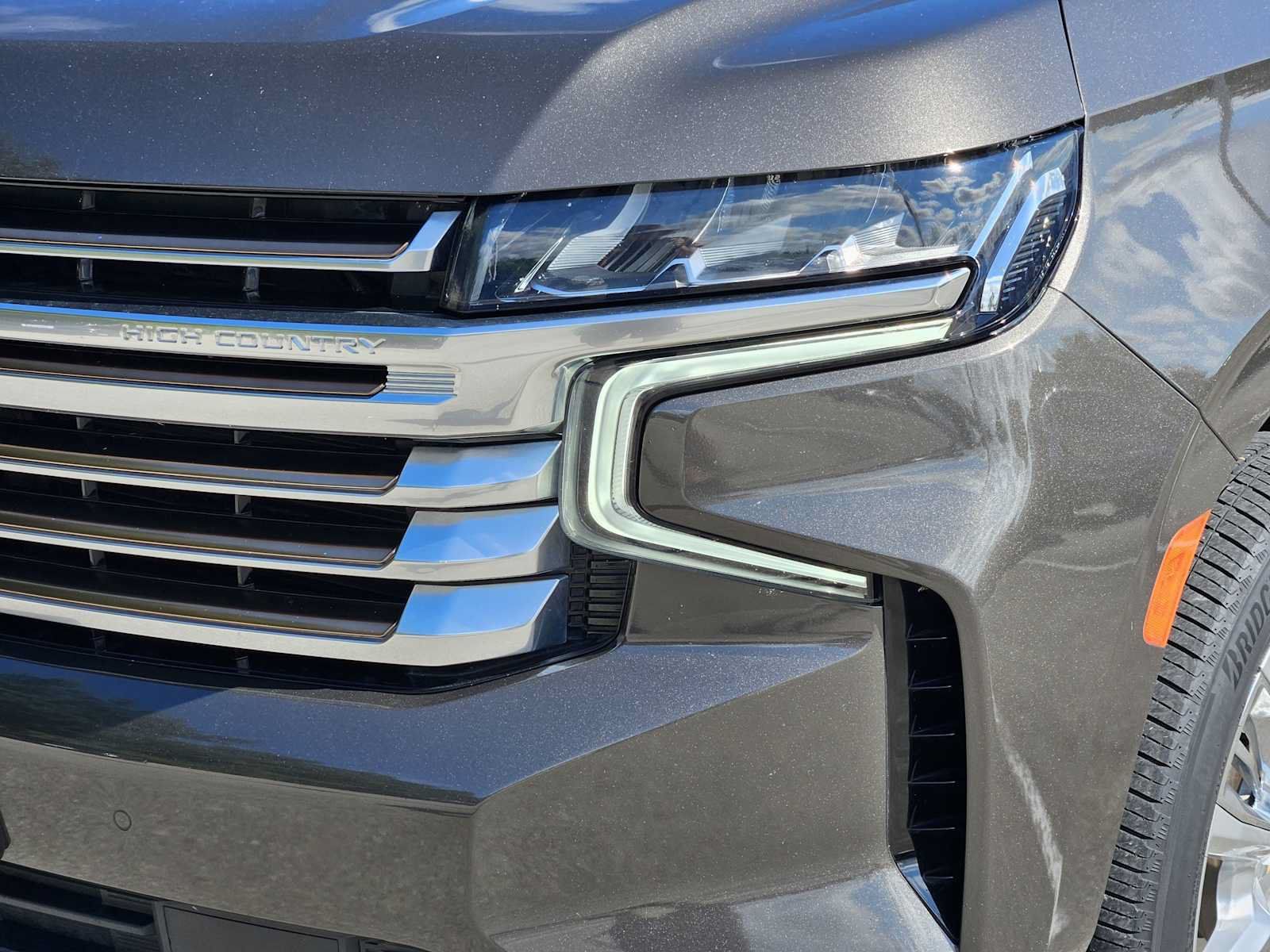 Used 2021 Chevrolet Tahoe High Country w/ Premium Package RWD image 7