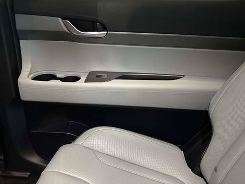 Used 2023 Hyundai Palisade SEL w/ Cargo Package image 15