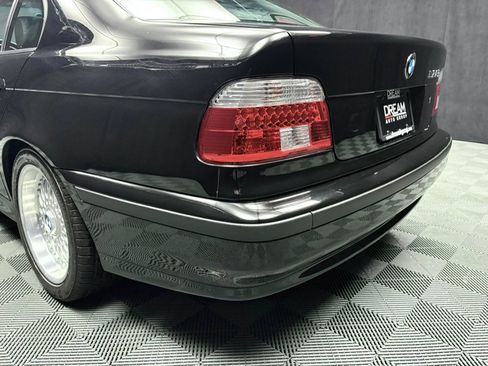 Used 2000 BMW 528i Sedan image 15