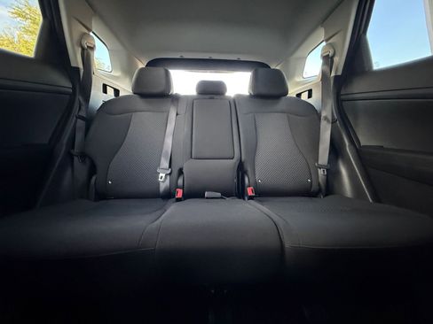 Used 2025 Kia Sportage LX AWD/4WD image 37