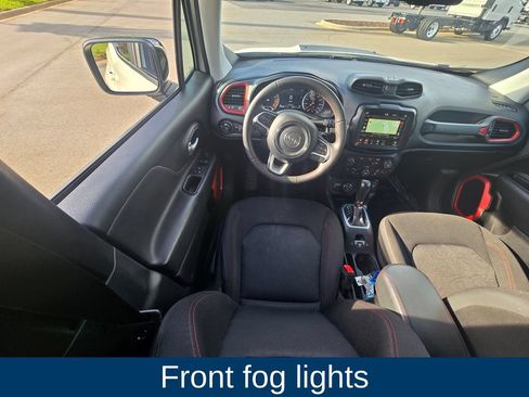 Used 2023 Jeep Renegade Trailhawk AWD/4WD image 12