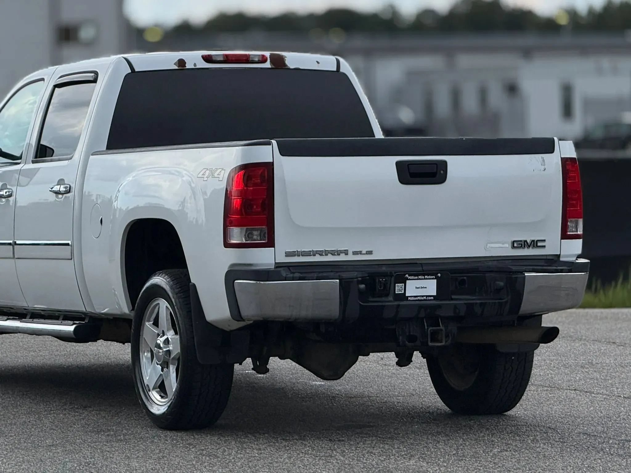 Used 2013 GMC Sierra 2500 SLE w/ HD SLE Premium Package AWD/4WD image 16