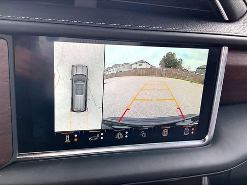 Used 2024 GMC Yukon Denali Ultimate image 26