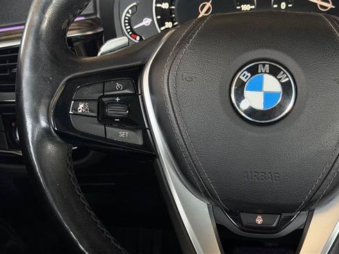 Used 2018 BMW 540i xDrive AWD/4WD image 29