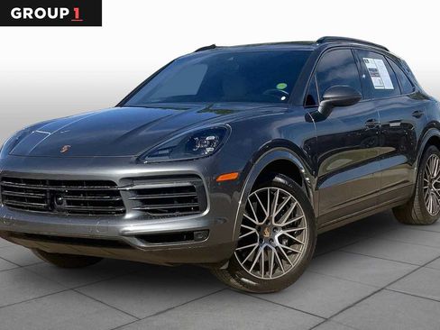 Used 2022 Porsche Cayenne AWD/4WD image 1