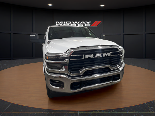 Used 2025 RAM 2500 Big Horn AWD/4WD image 5