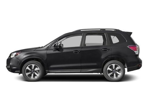 Used 2017 Subaru Forester 2.5i Premium AWD/4WD image 3