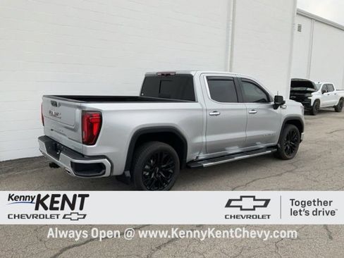 Certified 2022 GMC Sierra 1500 Denali image 4