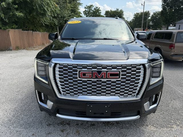 Used 2023 GMC Yukon Denali AWD/4WD image 8