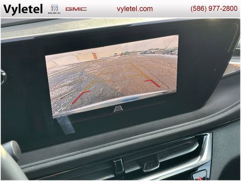 Used 2024 Buick Envista Avenir image 27