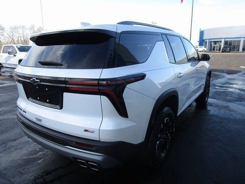 Certified 2024 Chevrolet Traverse Z71 w/ Enhanced Driving Package image 5