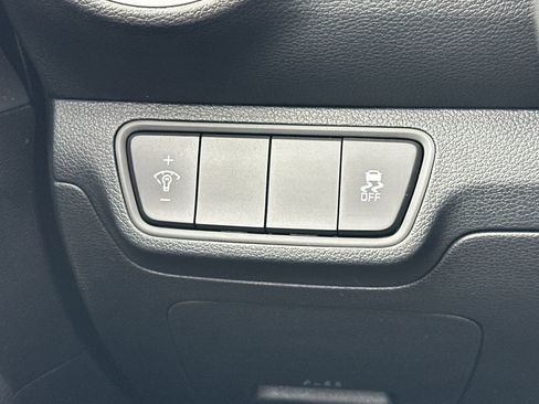 Used 2024 Kia Forte LXS FWD image 27