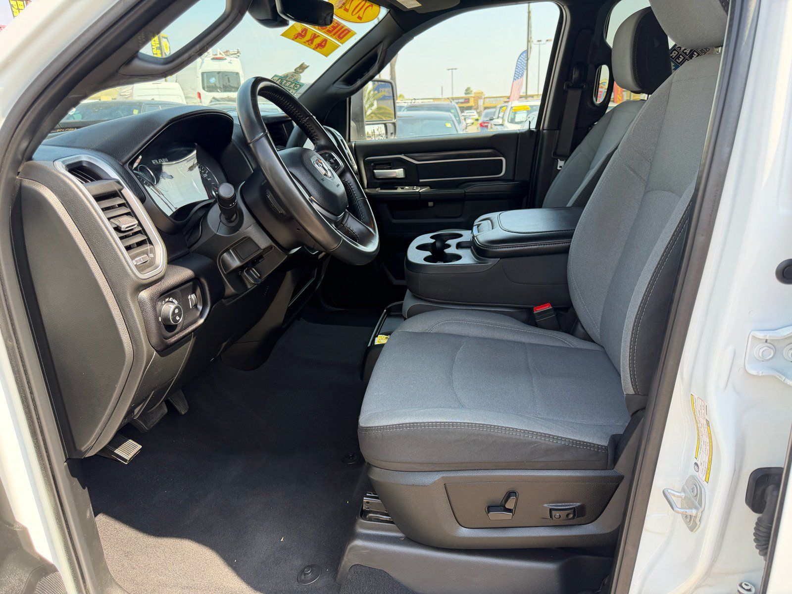 Used 2024 RAM 3500 Big Horn AWD/4WD image 24