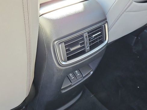 Used 2020 Honda CR-V Touring image 11