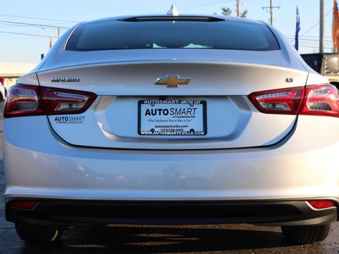 Used 2022 Chevrolet Malibu LT image 5