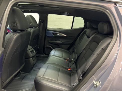 New 2026 Chevrolet Equinox EV LT w/ Convenience Package II AWD/4WD image 11