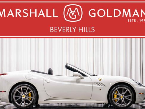 Used 2014 Ferrari California image 1