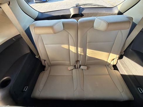 Used 2020 Acura MDX w/ Technology Package AWD/4WD image 39