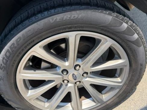 Used 2016 Ford Explorer Limited AWD/4WD image 29