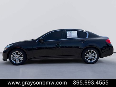 Used 2013 INFINITI G37 Journey w/ Premium Pkg RWD image 6