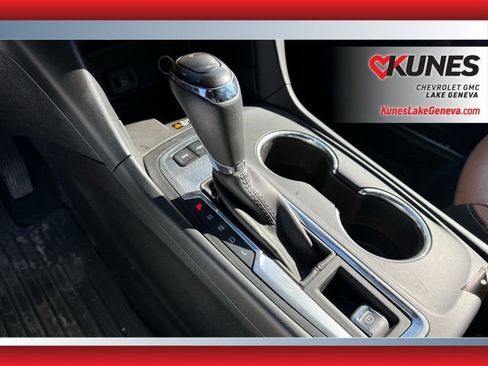 Used 2018 Chevrolet Equinox Premier w/ LPO, Cargo Package image 13