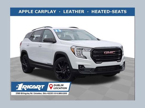 Used 2023 GMC Terrain SLT w/ Elevation Edition FWD image 1