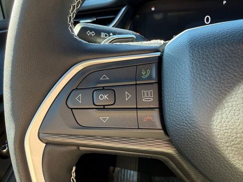 New 2025 Jeep Grand Cherokee Laredo X w/ Luxury Tech Group I image 16