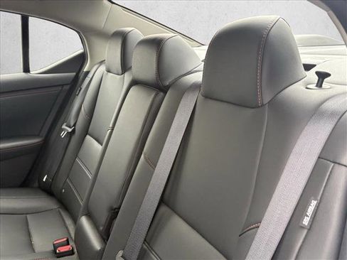 Used 2024 Nissan Sentra SR w/ SR Premium Package image 17