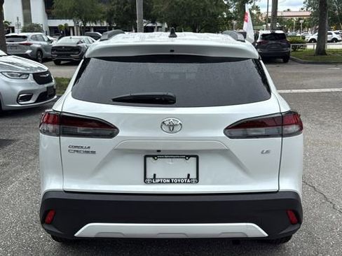 Certified 2026 Toyota Corolla Cross LE FWD image 6