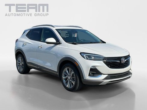 Used 2023 Buick Encore GX Essence w/ Experience Buick Package FWD image 1