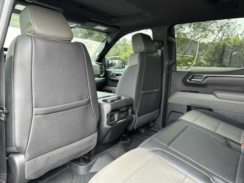 Used 2024 Chevrolet Silverado 1500 ZR2 w/ Technology Package image 16