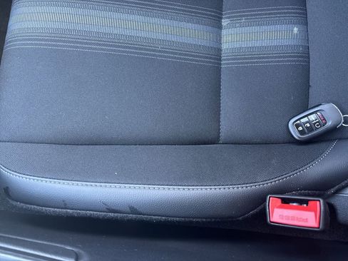 Used 2025 Honda Civic Sport image 22